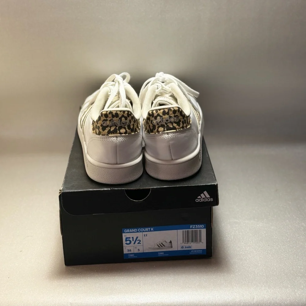Adidas Grand Court K Shoes White Leopard / Leopard Girl's Sneakers - Picture 2 of 8